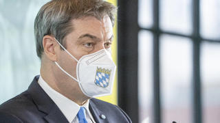 Winterklausur AUFBRUCH22 der CSU im Bundestag - Winterklausur AUFBRUCH22 der CSU im Bundestag - Dr. Markus Söder, Ministerpräsident des Freistaats Bayern und Vorsitzender der CSU bei seiner Ankunft am zweiten Tag der KlausurtagungWinterklausur AUFBRUCH22 der CSU im Bundestag - Winterklausur AUFBRUCH22 der CSU im Bundestag - Dr. Markus Söder, Ministerpräsident des Freistaats Bayern und Vorsitzender der CSU bei seiner Ankunft am zweiten Tag der Klausurtagung, 