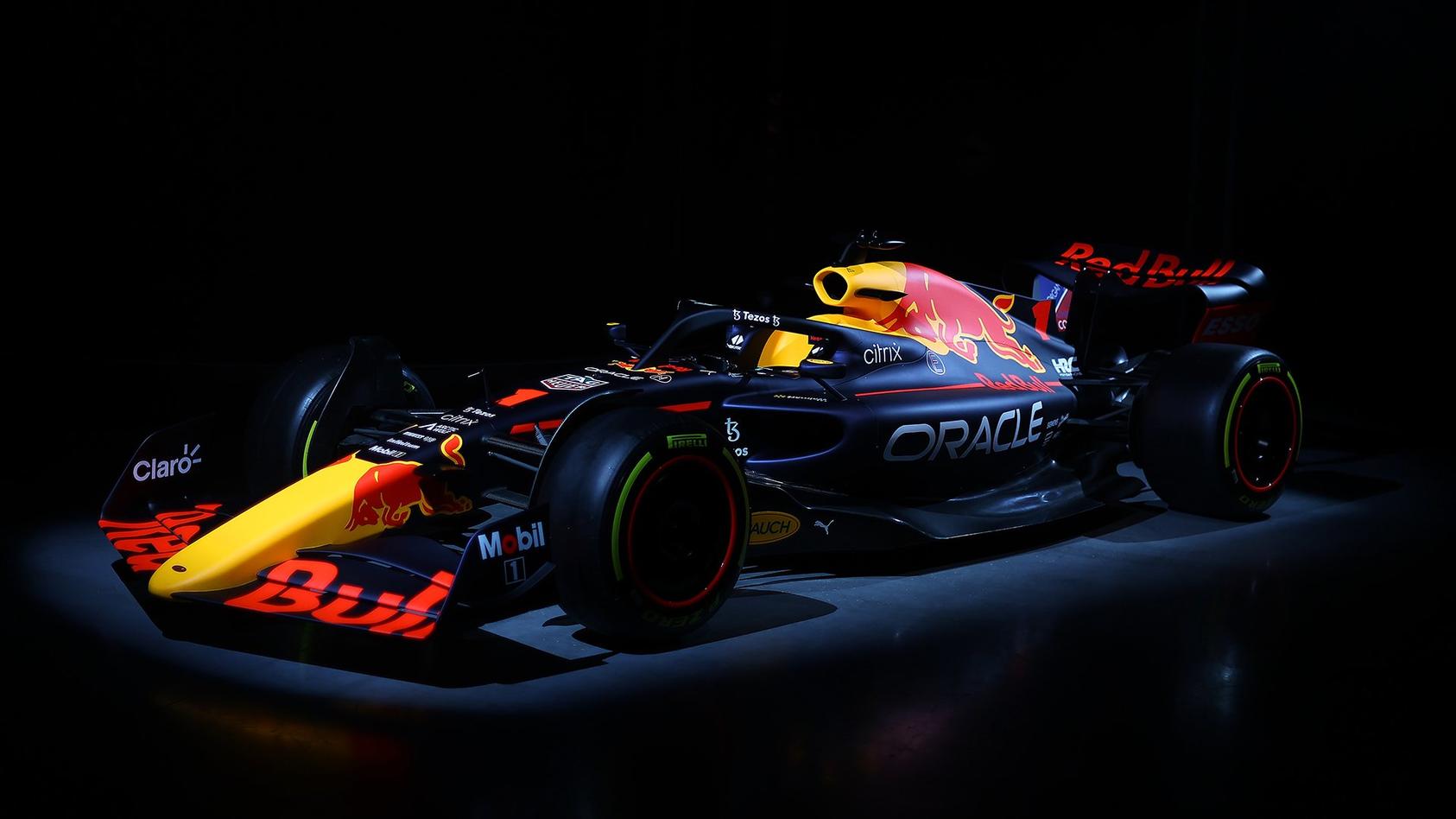 Formel 1 Neuer Red Bull RB18 von Weltmeister Max Verstappen enthüllt