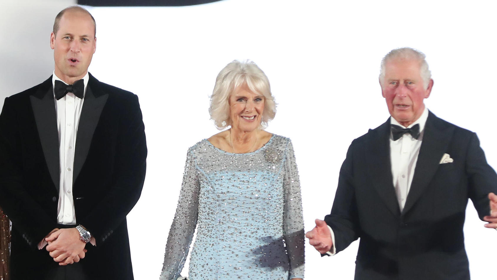  Catherine, Duchess of Cambridge, Prince William, Duke of Cambridge, Camilla, Duchess of Cornwall and Charles, Prince of Wales attend the World Premiere of No Time To Die at the Royal Albert Hall in London, SEPTEMBER 28th 2021 PUBLICATIONxINxGERxSUIx