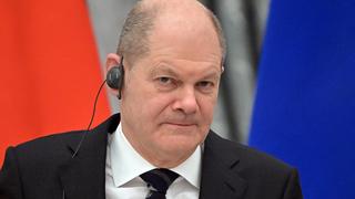  Russia Germany 8116208 15.02.2022 German Chancellor Olaf Scholz attends a joint press conference with Russian President Vladimir Putin following their meeting at Moscow s Kremlin, Russia. Sergey Guneev / Sputnik Moscow Russia PUBLICATIONxINxGERxSUIxAUTxONLY Copyright: xSergeyxGuneevx