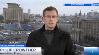 Reporter Philip Crowther ist ein echtes Sprachgenie.