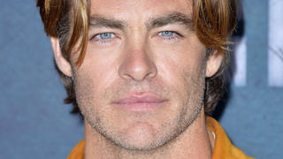Chris Pine soll sich von seiner Freundin Annabelle Wallis getrennt haben.