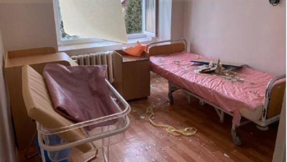 Fotos zeigen die zerbombte Entbindungsstation in der Ukraine.