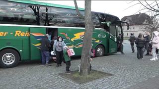 Auf der Flucht von Kiew nach Brandenburg: Ukrainerin bringt Baby in Bus zur Welt
