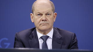  Olaf Scholz, Bundeskanzler, Deutschland, Berlin, Bundeskanzleramt, Pressekonferenz von BK Scholz, MP Wüst und der RBMin Giffey im Anschluss an die Beratung mit den Regierungschefinnen und Regierungschefs der Länder *** Olaf Scholz, Chancellor, Germany, Berlin, Federal Chancellery, Press conference of BK Scholz, MP Wüst and RBMin Giffey following the consultation with the heads of government of the federal states.