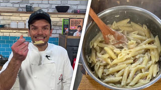 Bei dieser leckeren Pasta Carbonara von Steffen Henssler kommt alles in einen Topf!