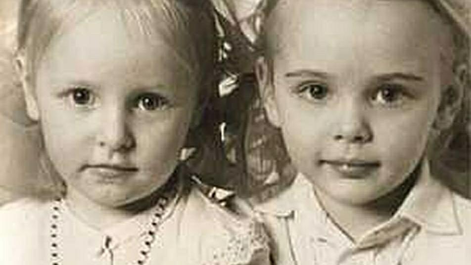 Katerina Tichonowa und Maria Worontsowa, Töchter von Wladimir Wladimirowitsch Putin, Foto: 1989