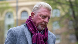 Insolvenzverfahren gegen Boris Becker in London  April 8, 2022, London, England, United Kingdom: Former German tennis star BORIS BECKER arrives at Southwark Crown Court in London where he is being prosecuted by the Insolvency Service for not complying with obligations to disclose information after being declared bankrupt. London United Kingdom - ZUMAs262 20220408_zip_s262_022 Copyright: xTayfunxSalcix