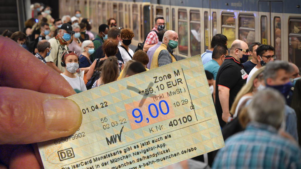 Ab wann das geplante Monatsticket kommen könnte, war bislang völlig unklar.