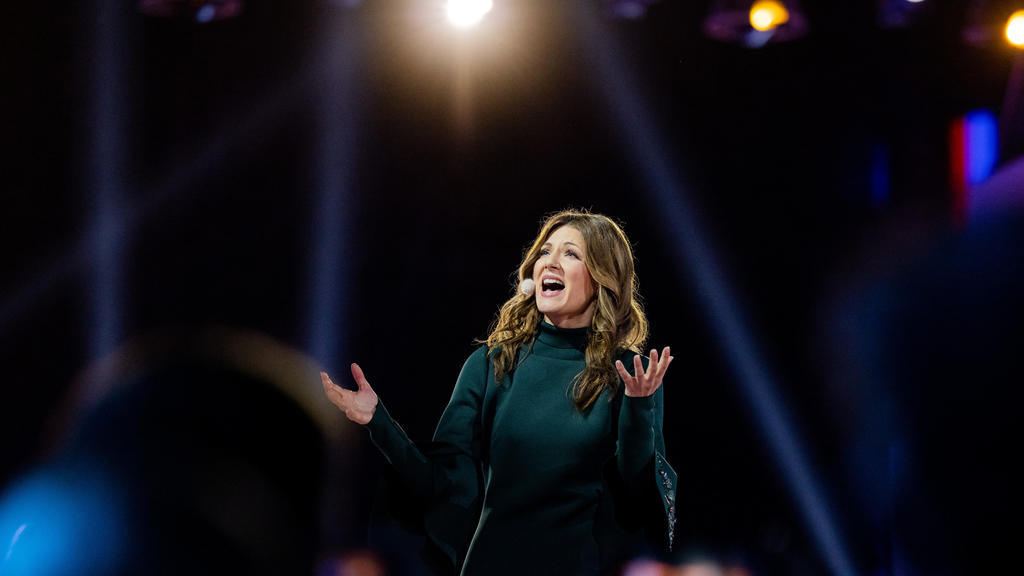 Ella Endlich als Maria bei "Die Passion"