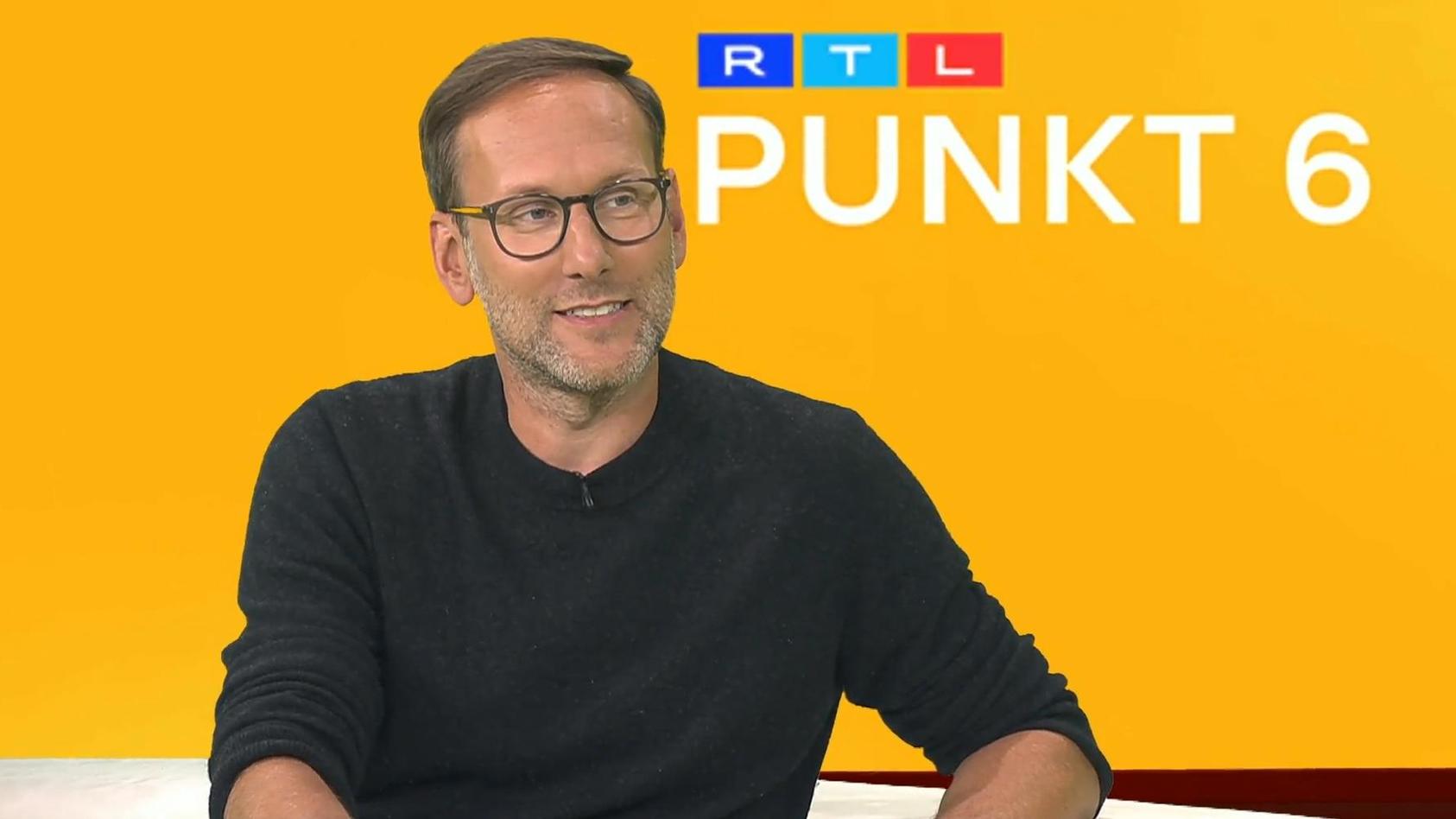 Simon Beeck - was war da los? - Polizei klingelte RTL-Moderator wach!