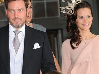 Chris O'Neill (L), the boyfriend of Swedish Princess Madeleine, and Sofia Helqvist, the girlfriend of Prince Carl Philip, arrive for the christening of the Swedish Princess Estelle at the Royal Chapel (Slottskyrkan) in Stockholm, Sweden, 22 May 2012. The daughter of Crown Princess Victoria and Prince Daniel of Sweden was born on 23 February 2012. Photo: Britta Pedersen dpa  +++(c) dpa - Bildfunk+++