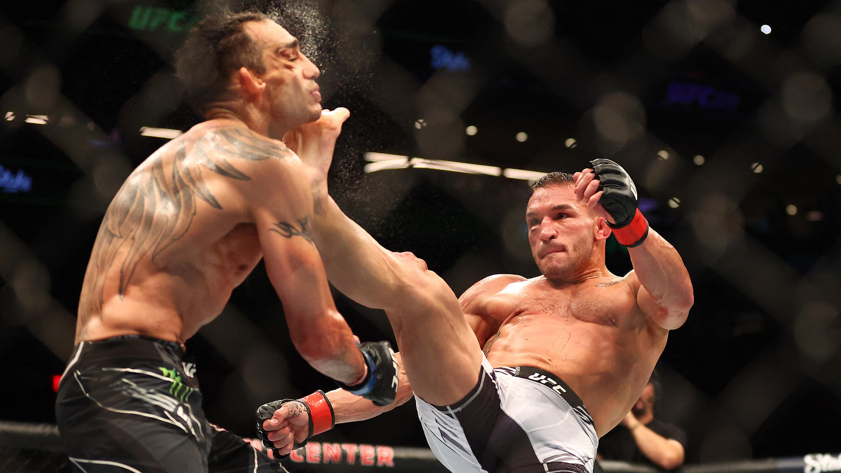 MMA: UFC 274-Chandler vs Ferguson