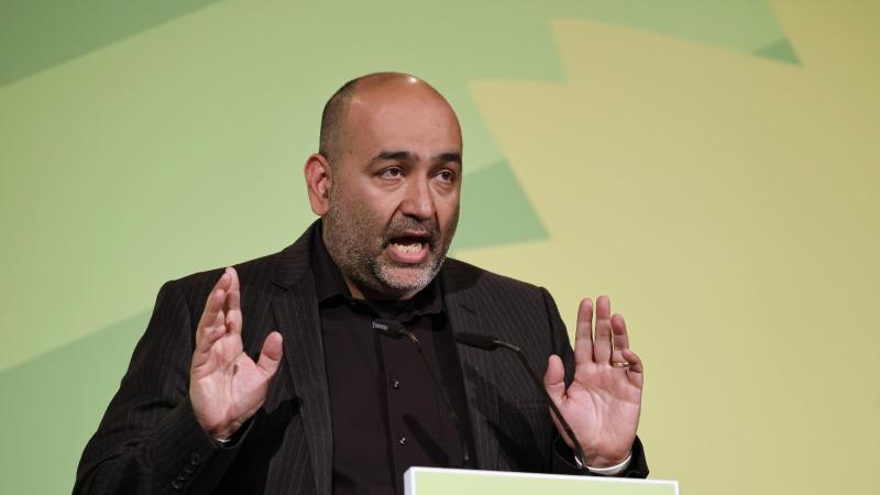 Omid Nouripour, Bundesvorsitzender von Bündnis 90/Die Grünen, spricht. Foto: David Young/dpa
