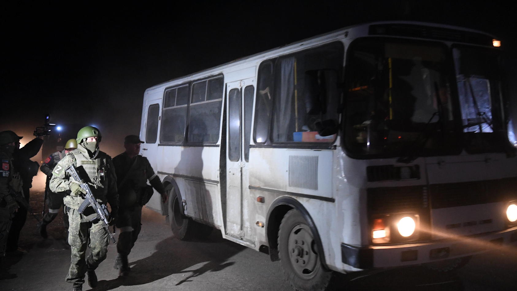 ukraine-ticker-uber-260-soldaten-verlassen-stahlwerk
