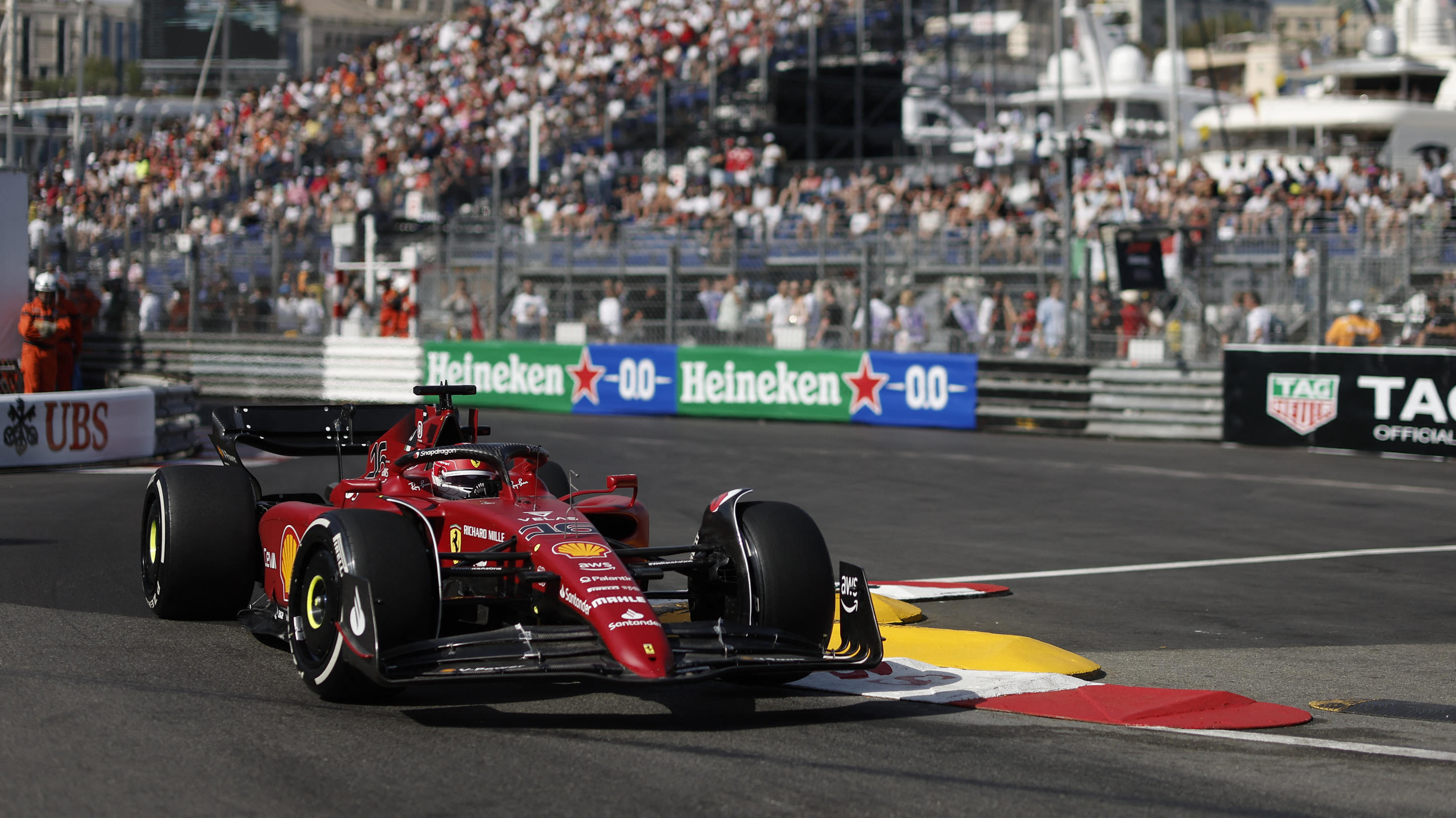 Formel 1 Charles Leclerc dominiert Freitagstraining zum Monaco-GP