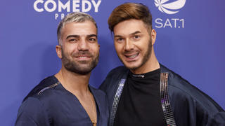  Rafi Rachek und Sam Dylan bei der Verleihung des 25. Deutschen Comedypreises 2021 in Brainpool TV Studio. Köln, 01.10.2021 *** Rafi Rachek and Sam Dylan at the award ceremony of the 25 German Comedy Award 2021 in Brainpool TV Studio Cologne, 01 10 2021 Foto:xC.xHardtx/xFuturexImage