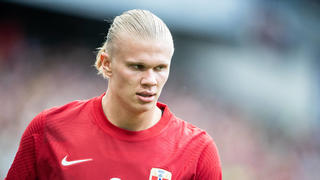 Norway v Sweden, UEFA Nations League, Oslo, Norway Oslo, Norway. 12th, June 2022. Erling Haaland 9 of Norway seen during the UEFA Nations League match between Norway and Sweden at Ullevaal Stadion in Oslo. Oslo Norway PUBLICATIONxNOTxINxDENxNORxFIN Copyright: xGonzalesxPhoto/Jan-ErikxEriksenx