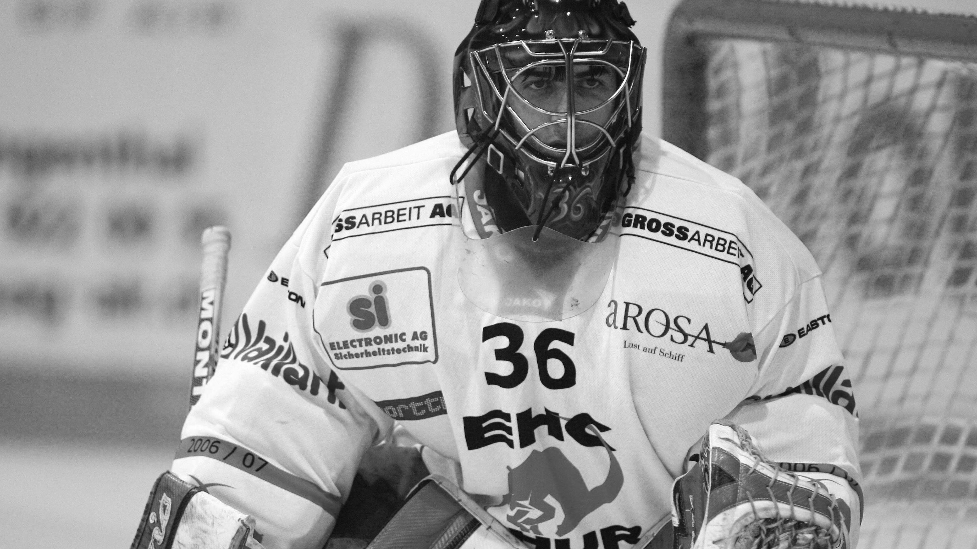Schweizer Eishockey-Goalie stirbt mit nur 33 Jahren