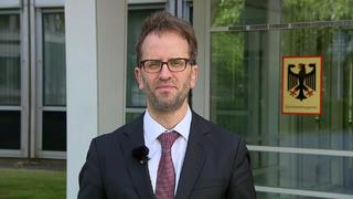 Der Präsident der Bundesnetzagentur, Klaus Müller, bei RTL im Gespräch über die gestiegenen Gaspreise.