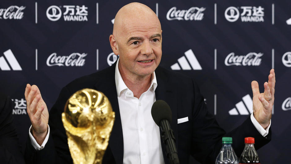 Katar Knast Bei Wm Sex Fifa Boss Infantino Vermeidet Klares Dementi