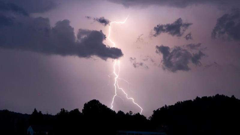 Das Wetter im Live-Ticker - Superzellen & Tornadogefahr: Hier könnte es heute krachen