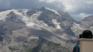 gletscherbruch-in-den-dolomiten-mindestens-6-tote-und-8-verletzte-vermisste-werden-gesucht
