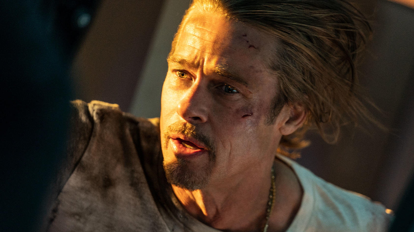 Brad Pitt sieht auch mit zahlreichen Schrammen super aus