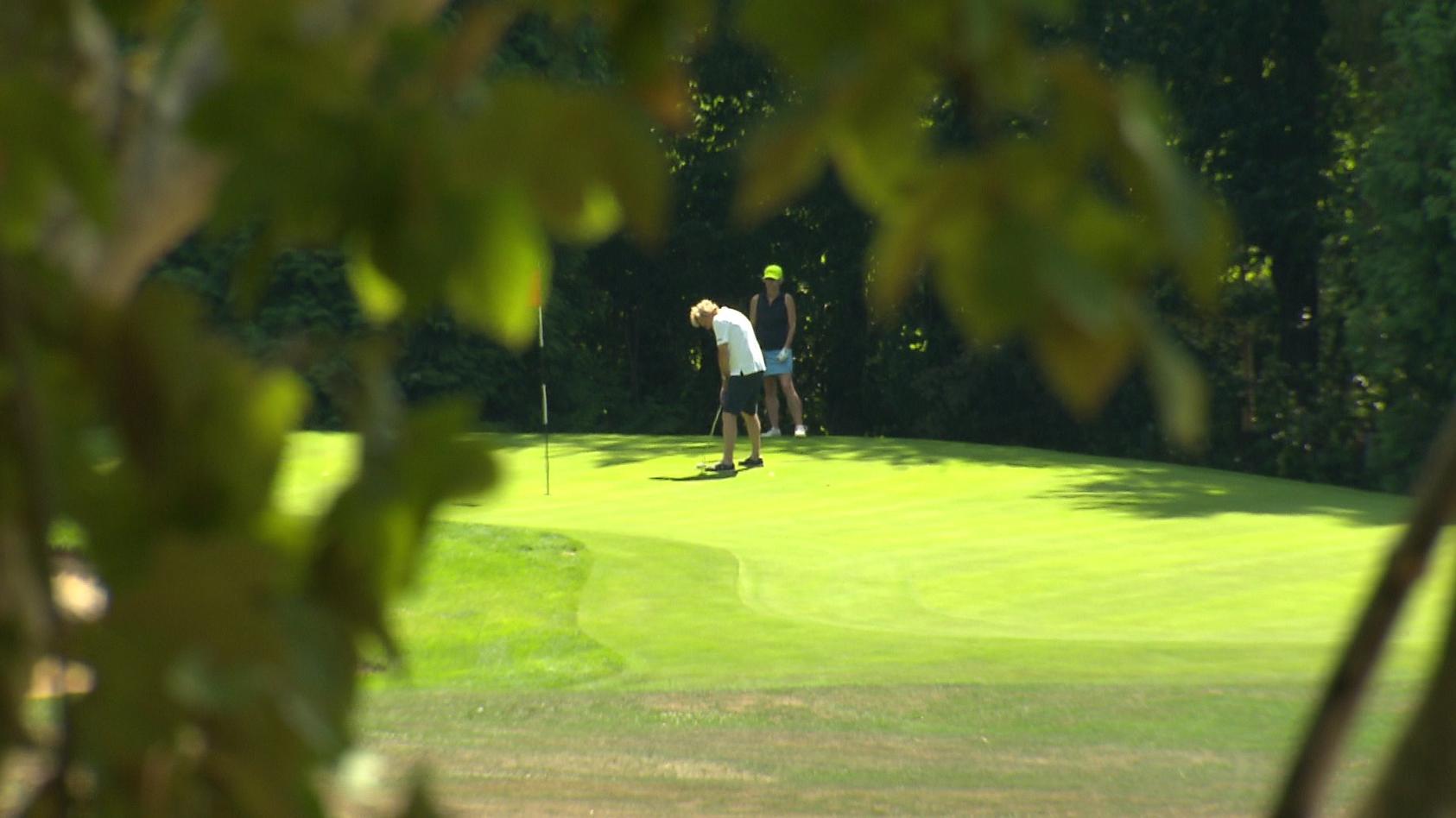 golfplatz-bevorzugt-gieverbot-fur-privatpersonen-verhangt