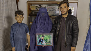 Sulaiman wurde an diesem Tag zum Symbol des gescheiterten militärischen Einsatzes in Afghanistan, dem Desaster der Evakuierung. 