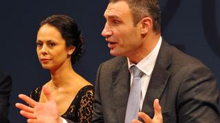 Vitali Klitschko und seine Ehefrau Natalia. Foto: Matthias Hiekel