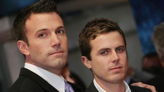 DEAUVILLE, FRANCE - SEPTEMBER 05:  U.S director/actor Ben Affleck (L) and his brother actor Casey Affleck (R) pose as they attend the premiere for "Gone, Baby, Gone" during the 33rd Deauville American Film Festival, on September 5, 2007 in Deauville, France.  (Photo by Francois Durand/Getty Images)
