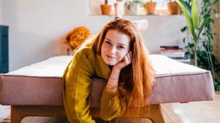 clevere-geschaeftsidee-mit-fremder-post-verdient-tiktokerin-sich-eine-goldene-nase