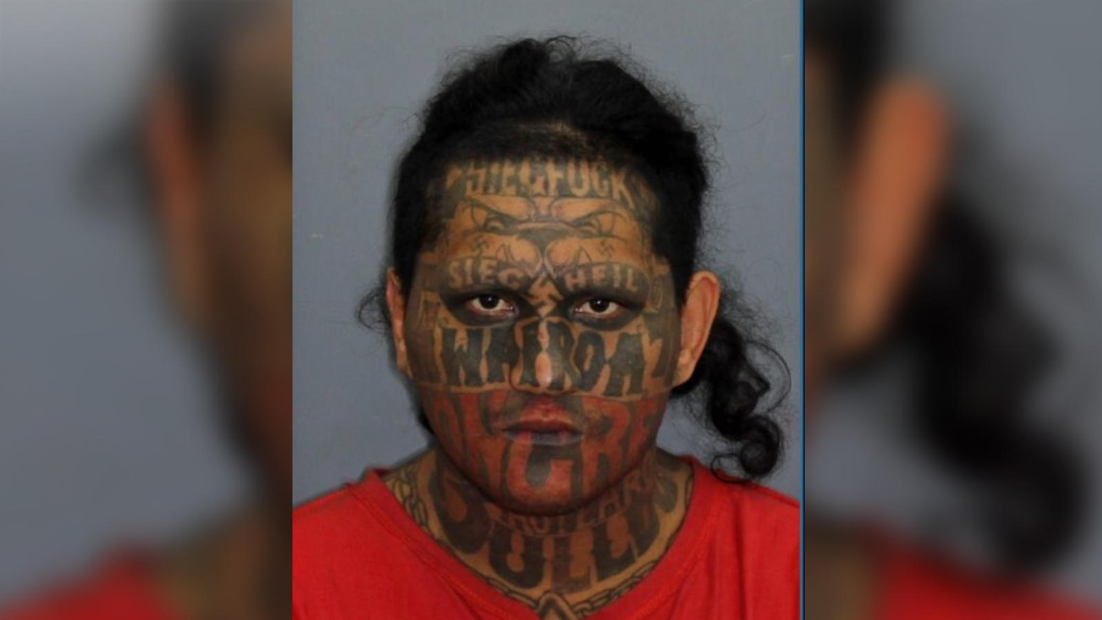 Hendrix Rawiri Jury mit Nazi-Tattoos im Gesicht