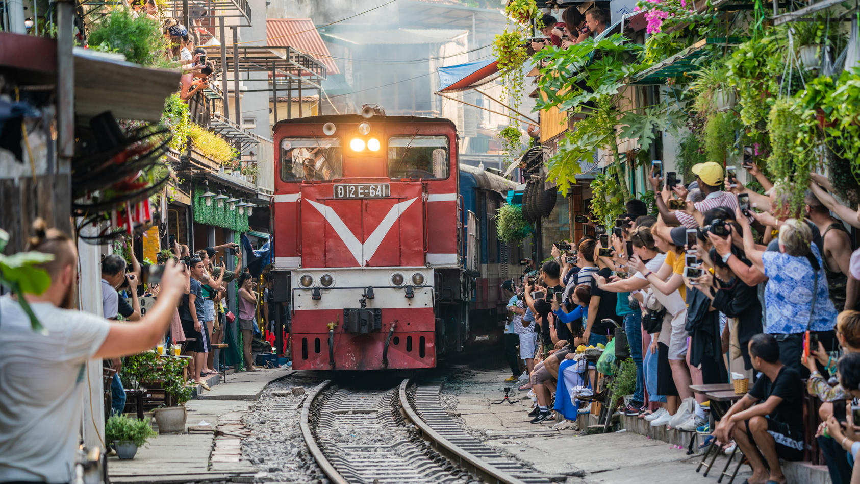 Die beliebte Zugstraße in Hanoi.