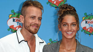Entertainment Bilder des Tages Julian Classen mit Freundin Tanja Makaric beim kinderTag 2022 im Radialsystem V in Berlin am 20.09.2022 *** Julian Classen with girlfriend Tanja Makaric at kinderTag 2022 at Radialsystem V in Berlin on 20 09 2022