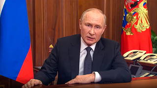  MOSCOW, RUSSIA - SEPTEMBER 21, 2022: Russia s President Vladimir Putin speaks during a televised address. President Putin announced partial military mobilization during the address. The Russian Armed Forces are carrying out a special military operation in Ukraine in response to requests from the leaders of the Donetsk People s Republic and Lugansk People s Republic for assistance. Video grab. Best quality available. Russian Presidential Press and Information Office/TASS A STILL IMAGE TAKEN FROM A VIDEO PUBLISHED BY THE OFFICIAL SITE OF THE RUSSIAN PRESIDENT www.kremlin.ru ON SEPTEMBER 21, 2022 PUBLICATIONxINxGERxAUTxONLY TS14311A