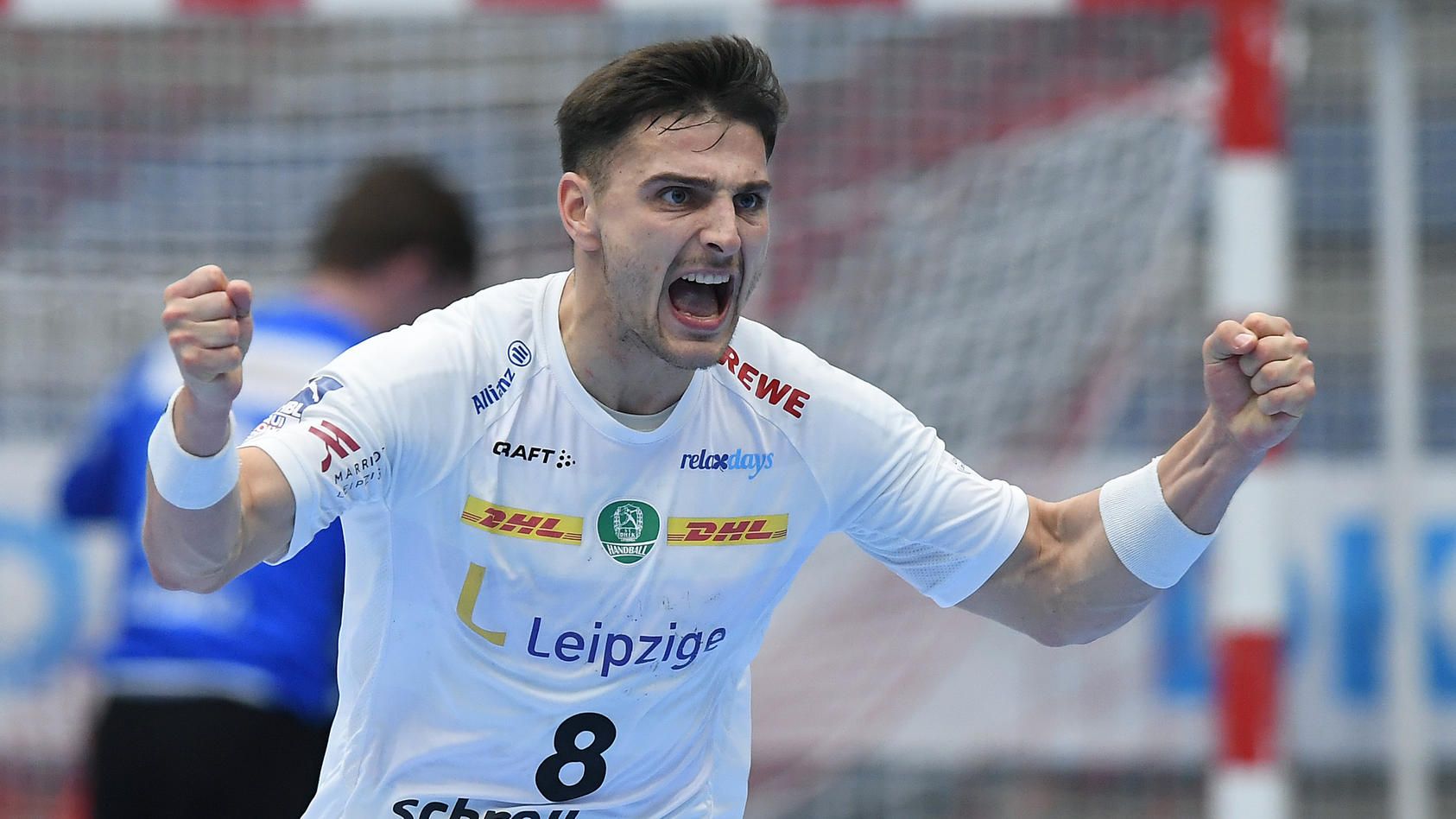 "Ich fühle mich damit sehr, sehr wohl" - Handballer Lucas Krzikalla outet sich!