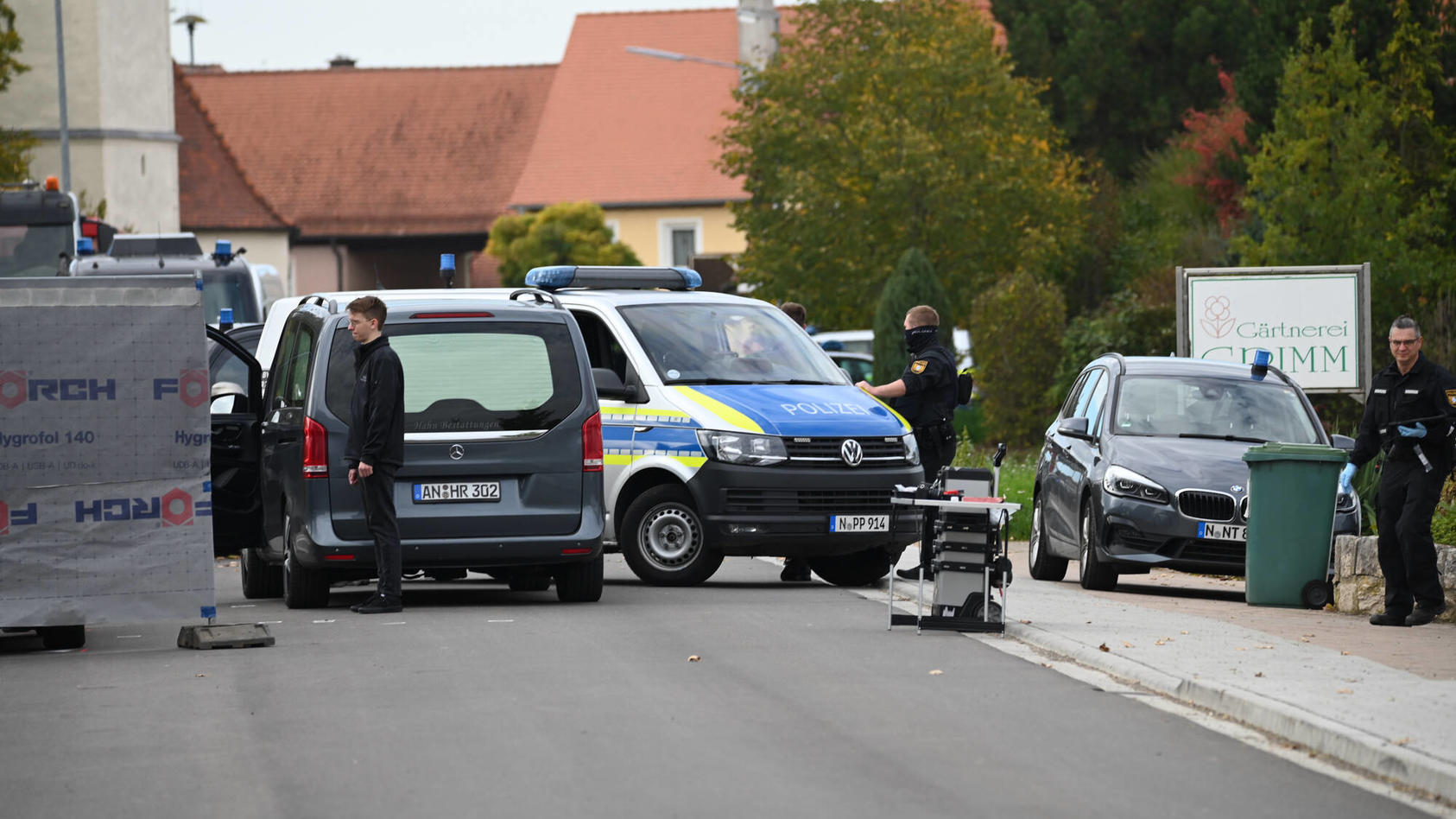 Polizeieinsatz nach Tötungsdelikt in Weiltingen.