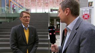 Karl Lauterbach im Interview mit RTL-Reporter Holger Schmidt-Denker.