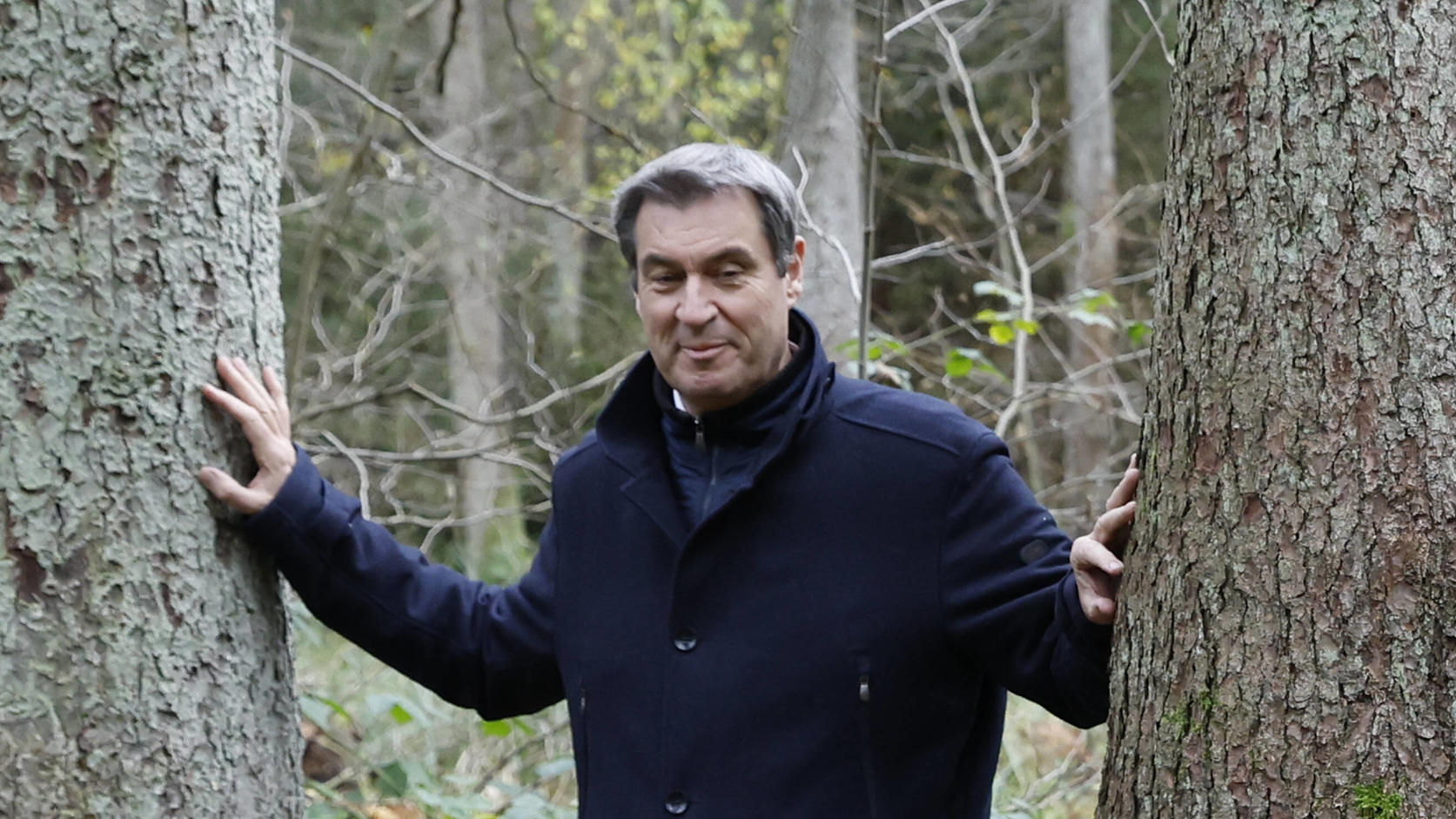 Ministerpräsident Markus Söder und Forstministerin Michaela Kaniber beide CSU weisen drei neue Naturwälder aus in Nuernberg Reichswald, Deutschland, HMB Media/Schumacher, bfischu ----------- Ministerpräsident Markus Söder, Forstministerin Michaela Ka