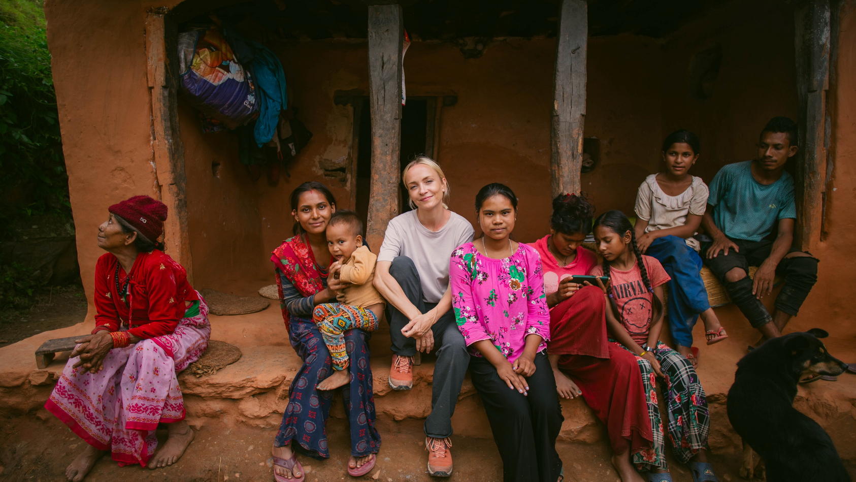 madchen-in-nepal-ausgegrenzt-janin-ullmann-macht-mich-richtig-sauer
