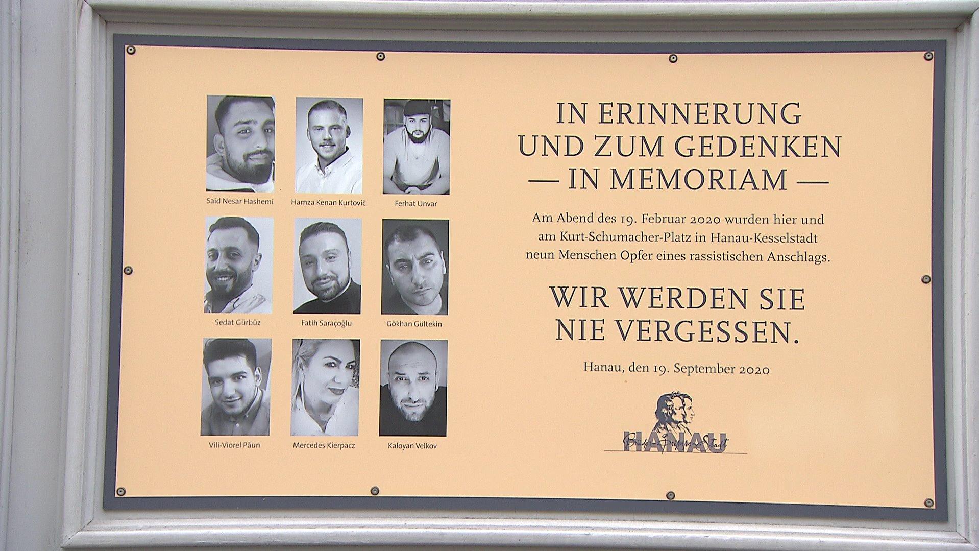 Gedenktafel an die Opfer des Hanau-Attentats