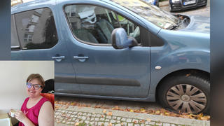 Collage: Doris und ihr kaputter Wagen.