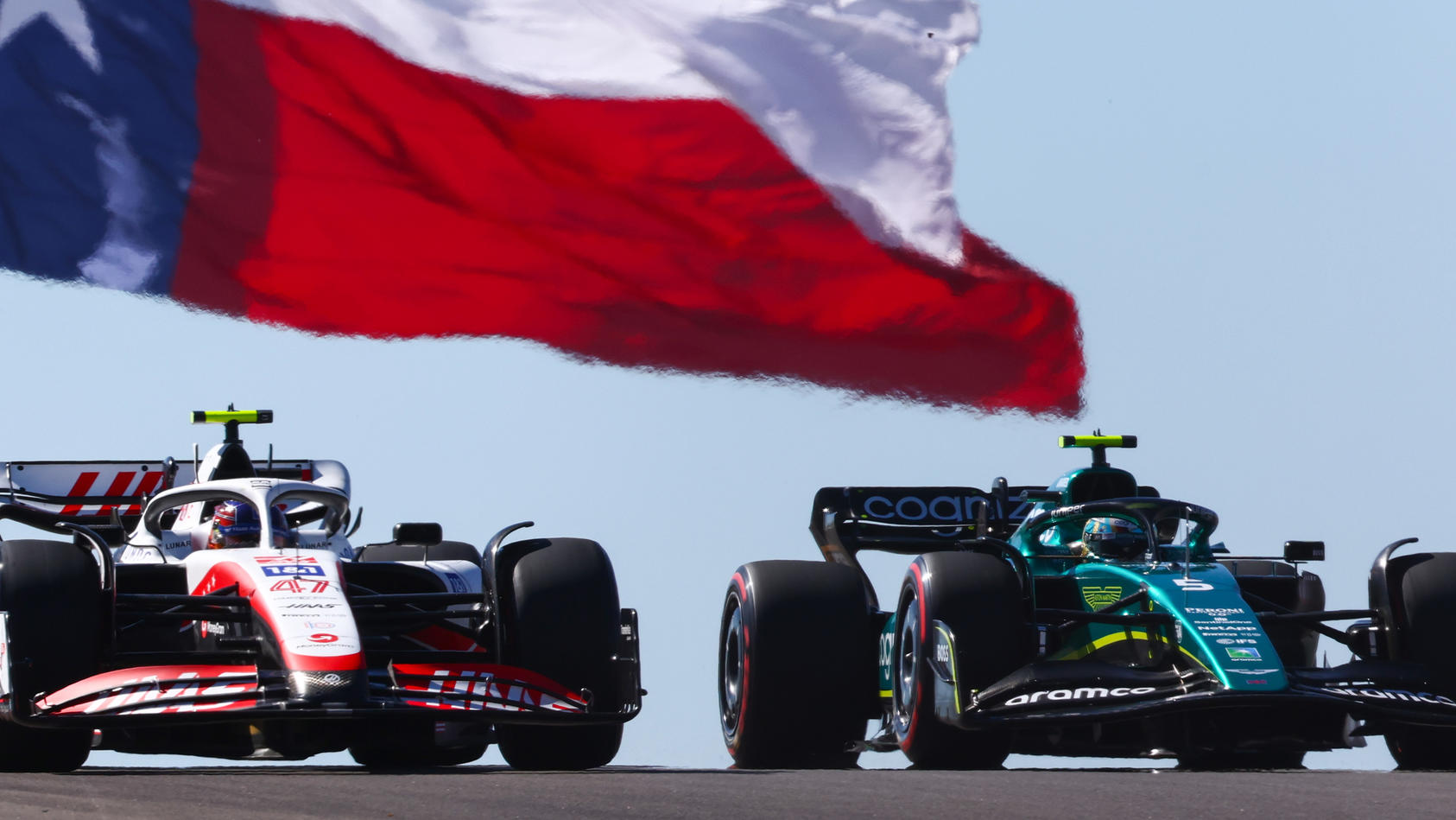 Formel 1 in Abu Dhabi im Liveticker Wie starten Mick Schumacher und Sebastian Vettel ins Abschiedsrennen?