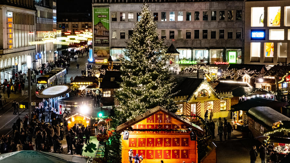 TraumTanne gesucht Welche Stadt hat den schönsten Weihnachtsbaum?