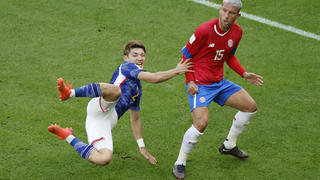 Miki Yamane L of Japan vies for the ball with Francisco Calvo of Costa Rica during a FIFA World Cup, WM, Weltmeisterschaft, Fussball soccer match of the group phase between Japan and Costa Rica at hmad Bin Ali stadium in Al-Rayyan, Qatar, 27 November 2022. World Cup: Japan vs. Costa Rica ACHTUNG: NUR REDAKTIONELLE NUTZUNG PUBLICATIONxINxGERxSUIxAUTxONLY Copyright: xJJxGuillnx GR7064 20221127-8e8b2af97f6706a135d484f88c3771e20c282b0c 