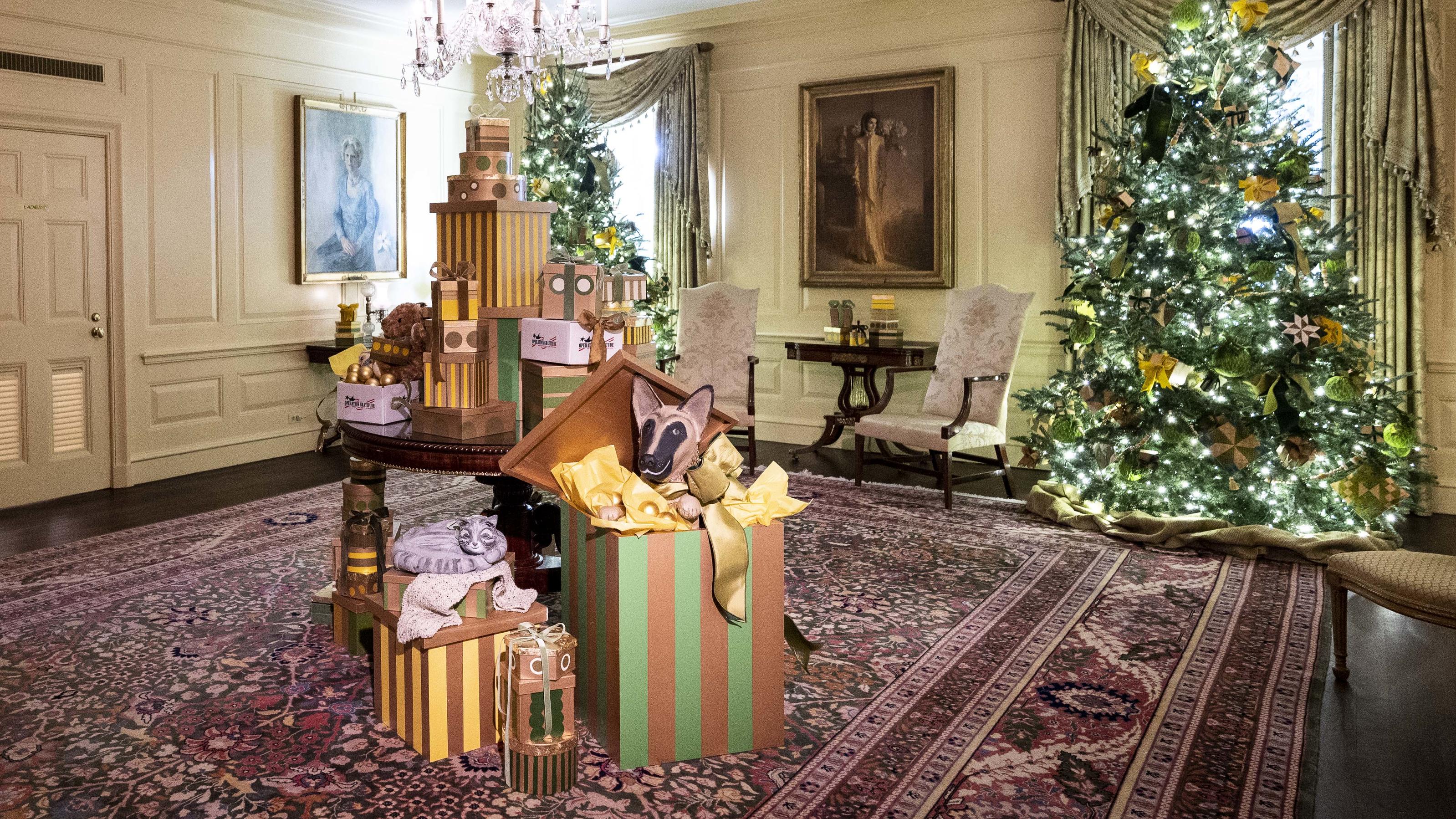 November 28, 2022, Washington, District of Columbia, United States: The Vermeil Room (with Commander Biden in a gift box and Willow Biden on top of one) at a preview of the holiday decorations at the White House. (Credit Image: © Michael Brochstein/Z