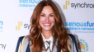 Julia Roberts Arrives At The Lincoln CenterPictured: Julia RobertsRef: SPL5502679 151122 NON-EXCLUSIVEPicture by: Shakira McQueen / SplashNews.comWorld Rights, 