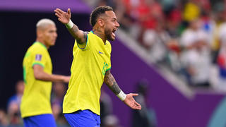  FUSSBALL WM 2022 VORRUNDE GRUPPE G Brasilien - Serbien 24.11.2022 Neymar Brasilien *** FOOTBALL WORLD CUP 2022 PRE-ROUND GROUP G Brazil Serbia 24 11 2022 Neymar Brazil